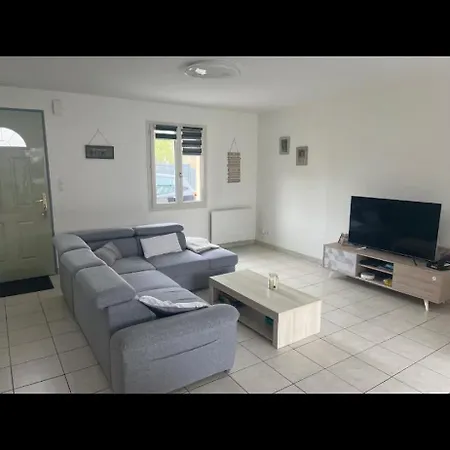 別荘 Maison Recente A La Campagne